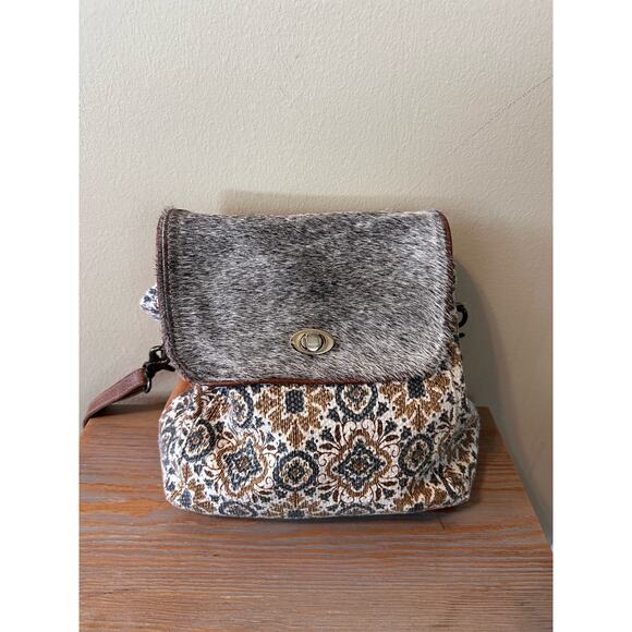 Myra Ancient Art Shoulder Bag Backpack Festival Boho Artsy Wearable Art main image 7